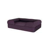 Una cama para perros de espuma con memoria de color púrpura oscuro.