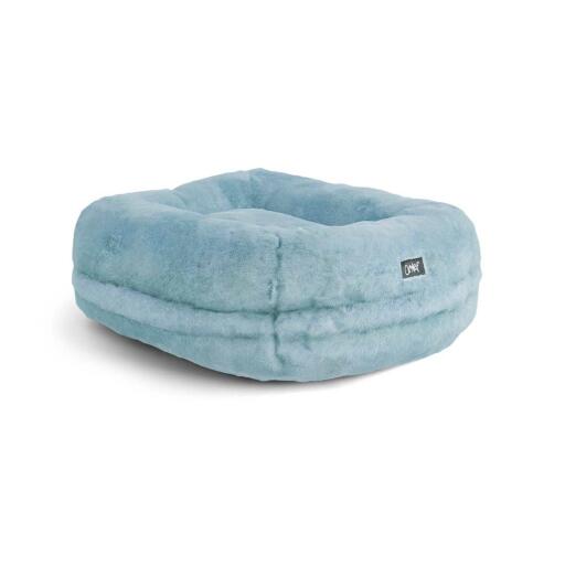 Soft Maya donut cat bed blue